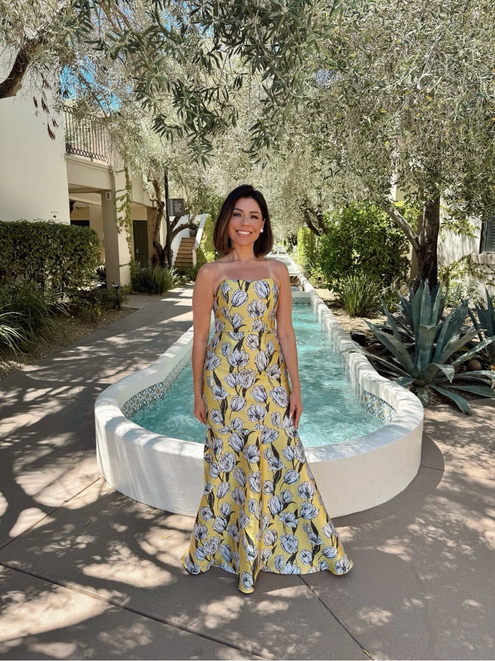 Lulus Gowning Around Yellow Floral Jacquard Strapless Maxi Dress - Size M - Picture 2 of 2
